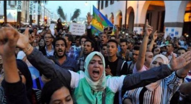السلطات المغربية تلقي القبض على قائد احتجاجات الحسيمة ناصر الزفزافي